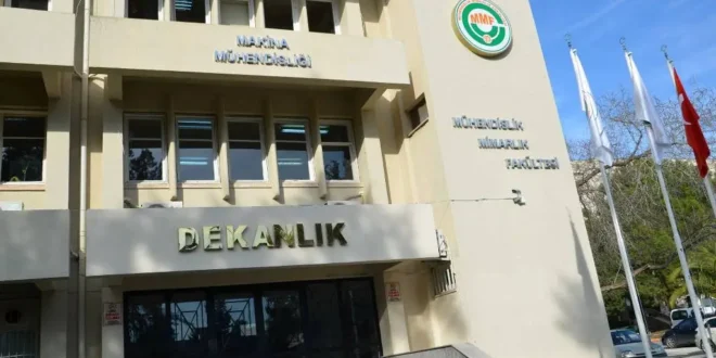 Çukurova Üniversitesi Ç.Ü Mimarlık Fakültesi Dekanlık