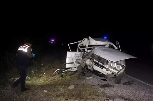 Manisa Salihli Trafik Kazası Menekşe Ertuğrul Hayatını Kaybetti