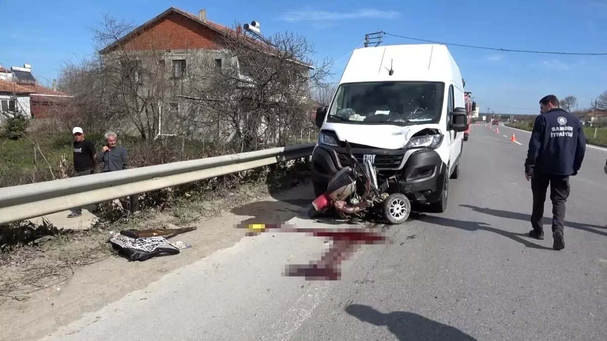 Samsun Alaçam Elektrikli Bisiklet Trafik Kazası Tacettin Şahin Hayatını Kaybetti Samsun’un Alaçam ilçesinde minibüsün çarptığı 3 tekerlekli elektrikli bisiklet sürücüsü hayatını kaybetti. Kaza, Samsun- Sinop karayolu Gökceboğaz Kavşağı mevkisinde meydana […]