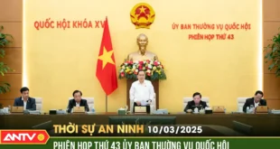 Vietnam Milli Meclisi Daimi Komitesi'nin 43. oturumunun açılışı