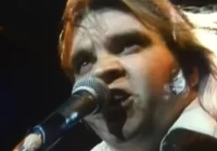 1978 tarihli bu 10 dakikalık şarkı listelere giremedi ancak bir rock efsanesi haline geldi