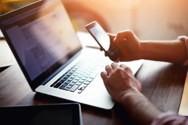 Akıllı Telefon Ekranınızda Ekran Yanması Olup Olmadığını Nasıl Kontrol Edebilirsiniz