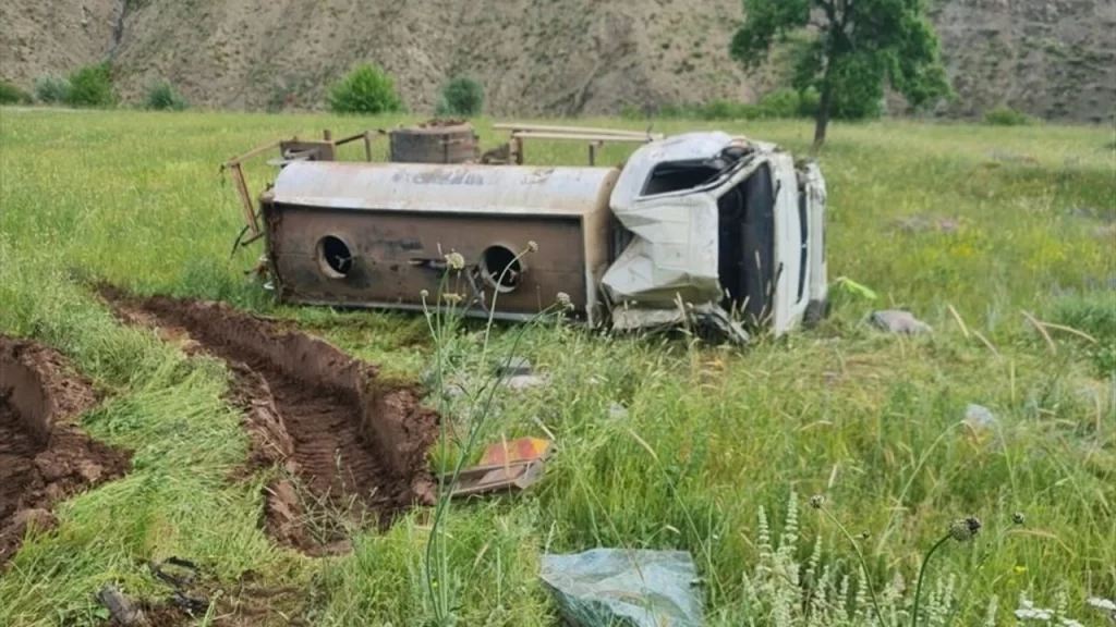 Bingöl Karlıova Su Tankeri Trafik Kazası 1 ölü Ömer Faruk Özçelik Ömer Karabulak